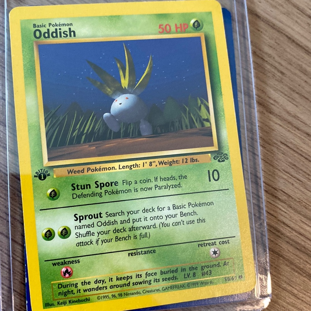 Oddish 1st Edition Pokémon Card 58/64 Jungle 1999